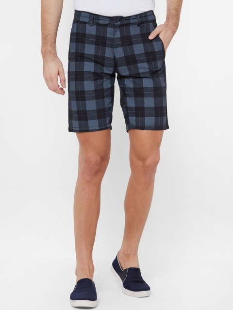 

FiTZ Men Navy Blue & Black Checked Regular Fit Regular Shorts