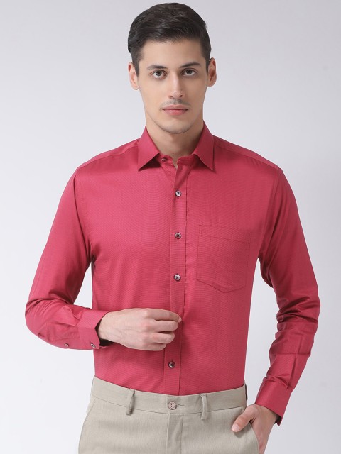 

COBB Men Red Regular Fit Solid Formal Shirt
