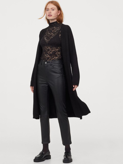 

H&M Women Black Solid Knitted Cardigan
