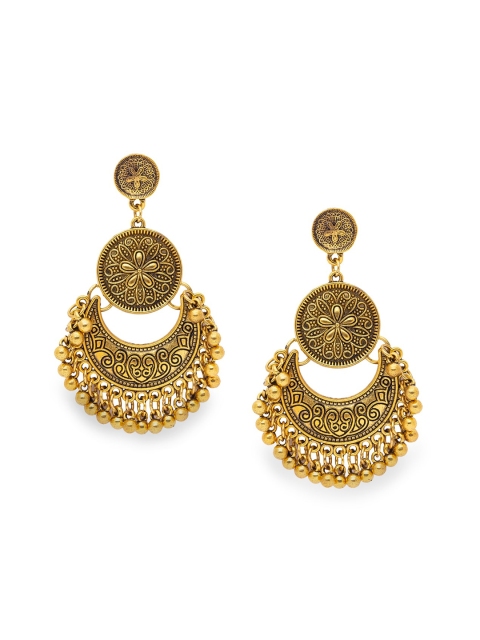 

Globus Gold-Plated Crescent Shaped Antique Chandbalis