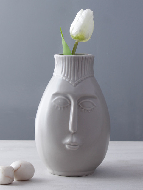 

TAYHAA Grey Textured Ceramic Flower Vase