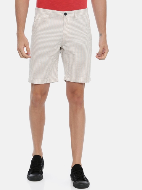 

Breakbounce Men Cream-Coloured & White Striped Slim Fit Regular Shorts