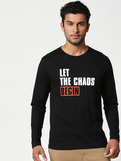 

Bewakoof Men Black Printed Round Neck T-shirt