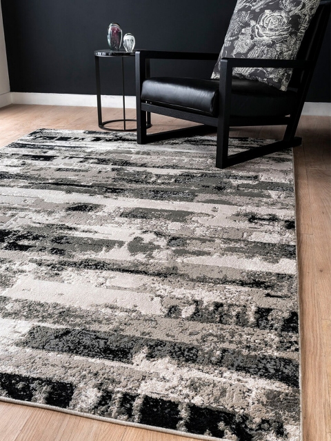 

DDecor Grey & Black Abstract Printed Carpet