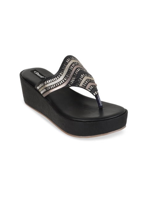 

Sherrif Shoes Women Black & Gold-Toned Printed Sandals