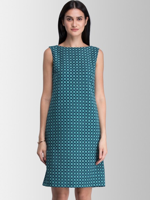 

FableStreet Women Navy Blue & Sea Green Geometric Print Sheath Dress