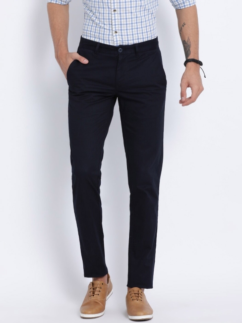 

t-base Men Navy Blue Straight Fit Solid Chinos