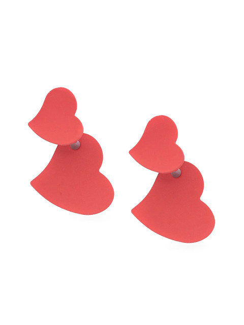 

Globus Red Handcrafted Heart Shaped Dangling Stud Earring