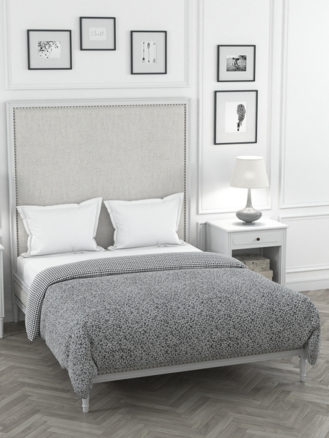 

Portico New York White & Black Printed Code Double King Duvet Cover