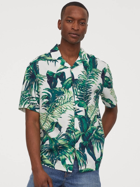 

H&M Men White & Green Printed Patterned Resort Shirt