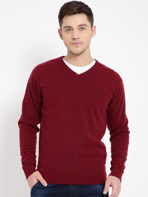 

t-base Men Red Solid Pullover Sweater