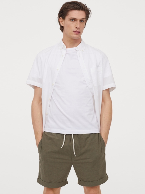 

H&M Men Olive Green Solid Cotton Shorts