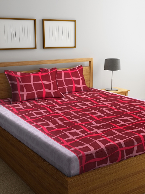 NEUDIS Maroon & Red Geometric 180 TC Cotton 1 Queen Bedsheet with 2 Pillow Covers