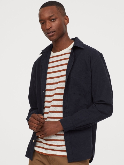 

H&M Men Navy Blue Regular Fit Solid Casual Shirt