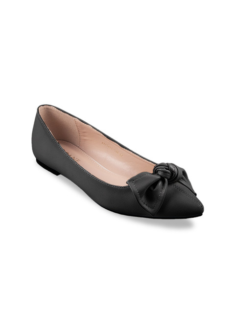 

URBANE Women Black Solid Ballerinas
