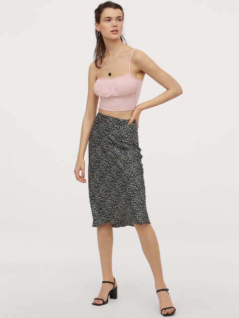 

H&M Women Black & Pink Printed Satin Skirt