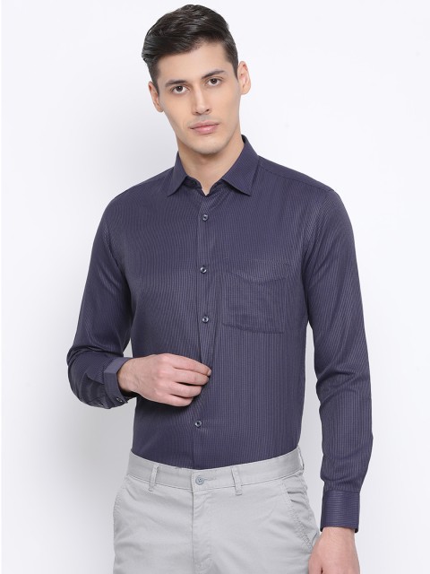 

Richlook Men Navy Blue Slim Fit Striped Formal Shirt