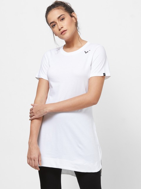 

Vero Forza Women White Solid Longline T-shirt