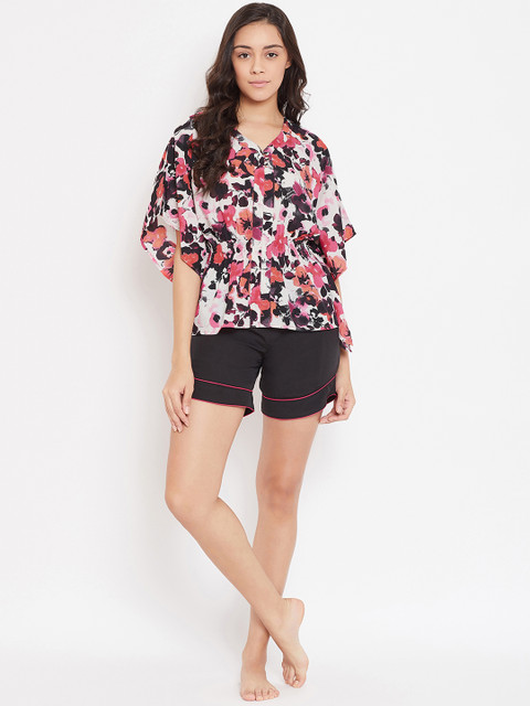 

The Kaftan Company Women White & Black Printed Night suit