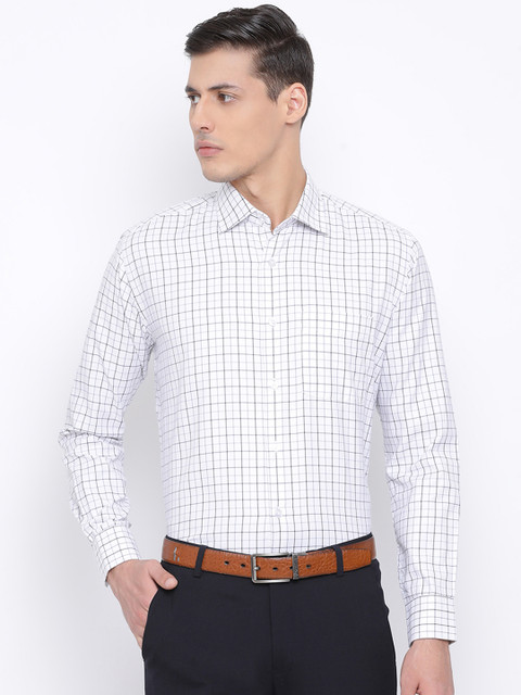 

Richlook Men White & Black Regular Fit Checked Formal Shirt