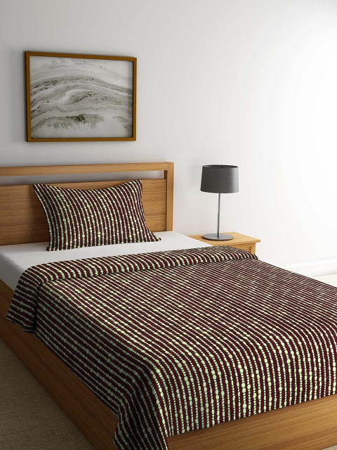 

KLOTTHE Brown & Yellow Woven Design Single Bed Cover With Pillow Cover
