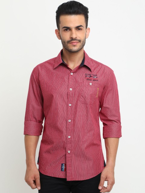 

Flyrs Club Men Red Slim Fit Striped Casual Shirt