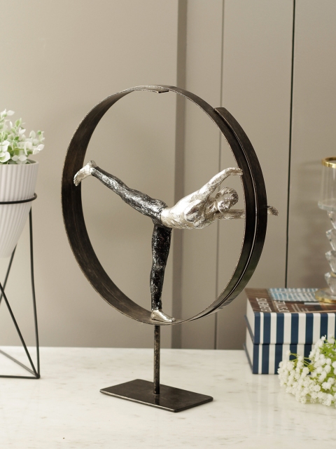 

Living Essence Black & Silver-Toned Zoie Polyresin Showpiece