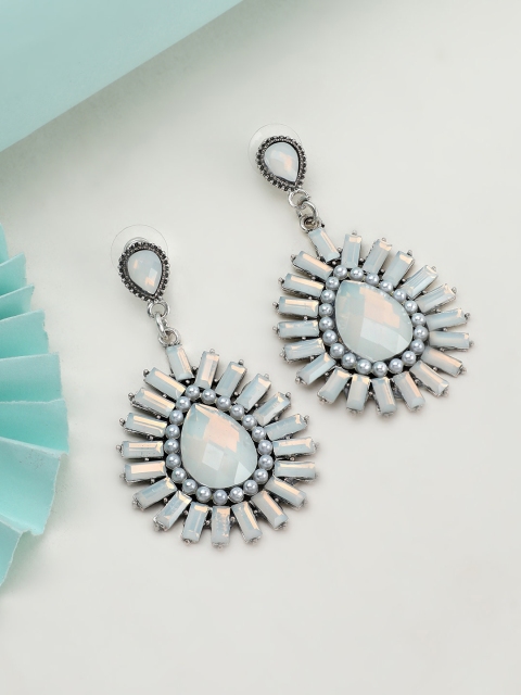 

TOKYO TALKIES X rubans FASHION ACCESSORIES White Teardrop Shaped Drop Earrings