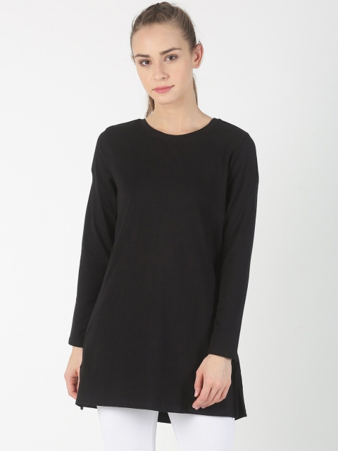 

Soul Space Women Black Solid Top