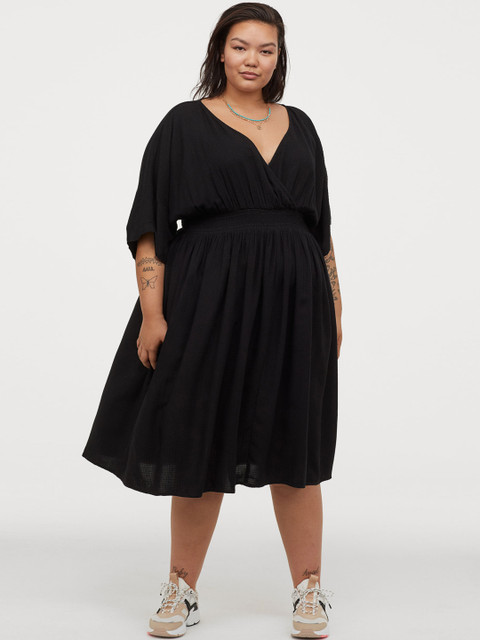 

H&M+ Women Black Solid V-neck Dress