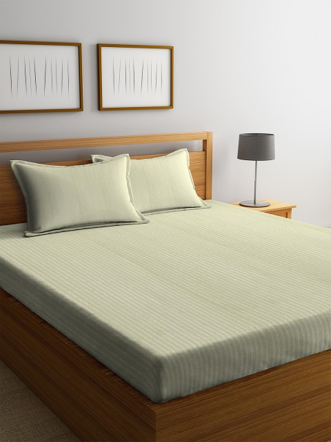 

Cortina Green Striped 210 TC Cotton 1 King Bedsheet with 2 Pillow Covers