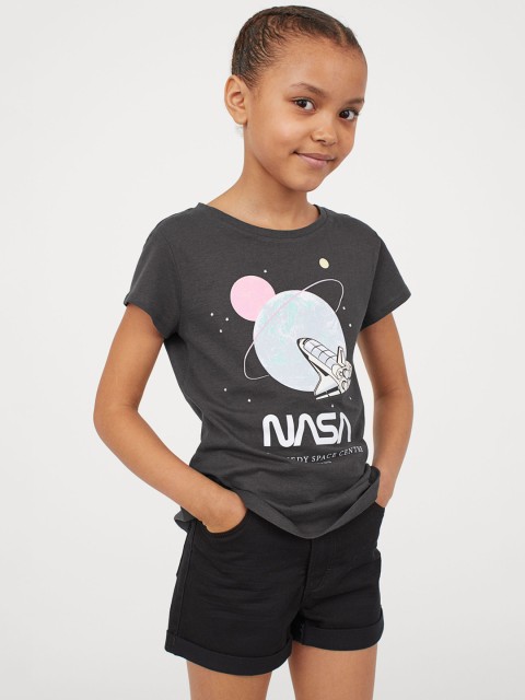 

H&M Girls Charcoal Grey & Blue NASA Printed T-shirt