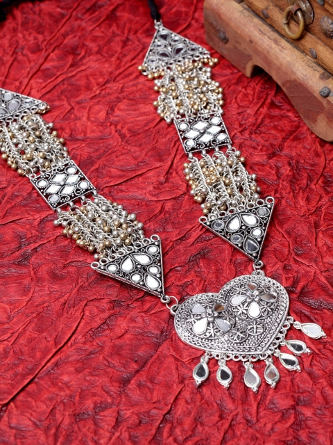 

Moedbuille Gold-Toned & Black Silver-Plated Handcrafted Mirror Studded Layered Necklace