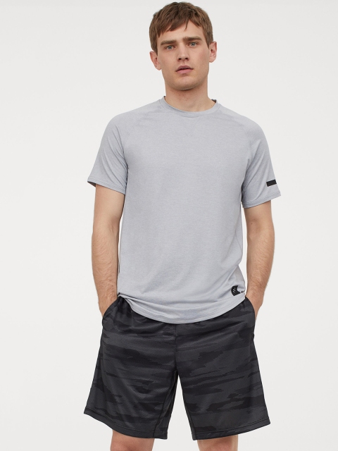 

H&M Men Black Printed Regular Fit Sports Shorts