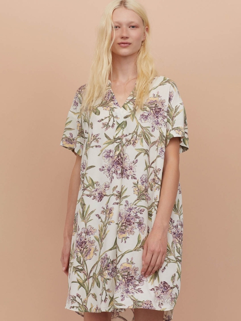 

H&M Women Multicoloured Printed V-Neck Dress, Multi
