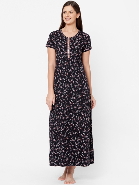 

Juliet Black Printed Nightdress