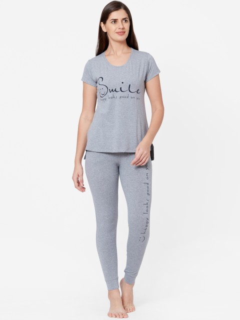 

Juliet Women Grey Printed Night suit