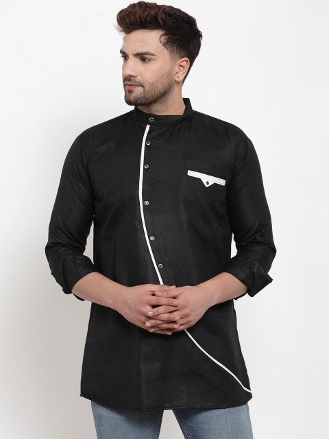 

Benstoke Men Black Solid Straight Kurta