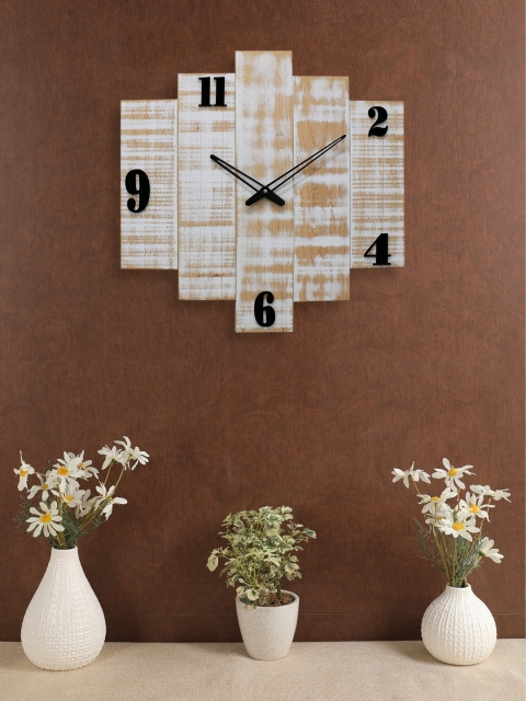

Aura Off-White & Brown Geometric Printed Analogue Wall Clock 38 x 38