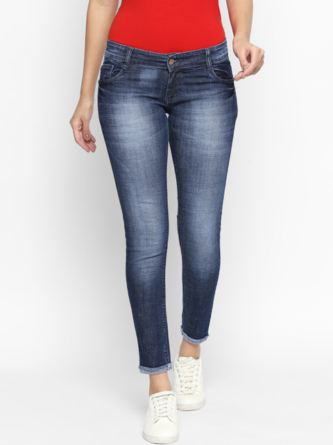 

PURPLE WATER Women Blue Slim Fit Mid-Rise Mildly Distressed Cropped Stretchable Jeans