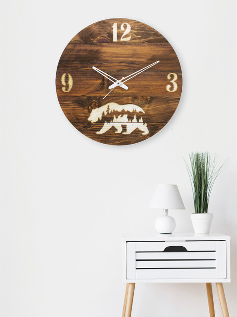 

Aura Brown Round Solid 30 cm Wooden Analogue Wall Clock
