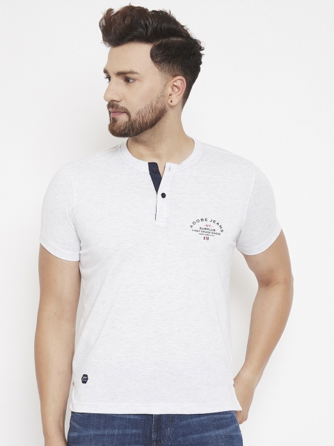 

Adobe Men White Solid Henley Neck T-shirt