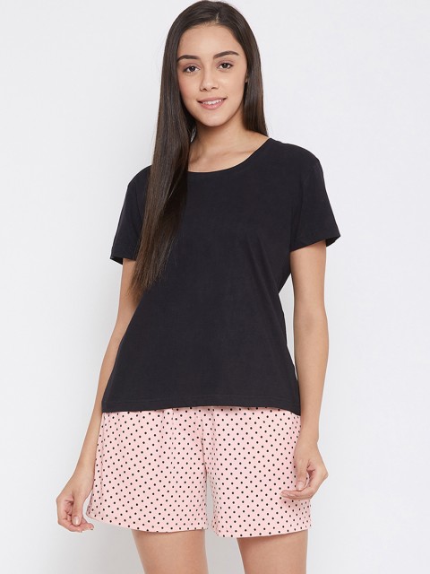 

Clovia Women Black & Pink Polka Dots Nightsuit