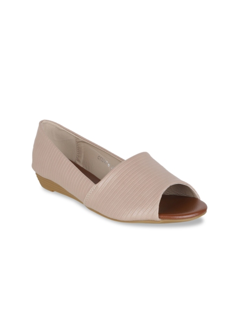 

Flat n Heels Women Beige Solid PU Open Toe Flats