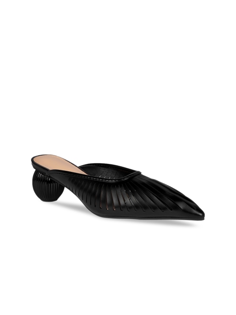 

Sole To Soul Women Black Textured Block Heels