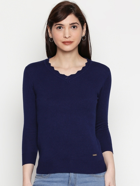 

Manola Women Navy Blue Solid Lightweight Winter Top
