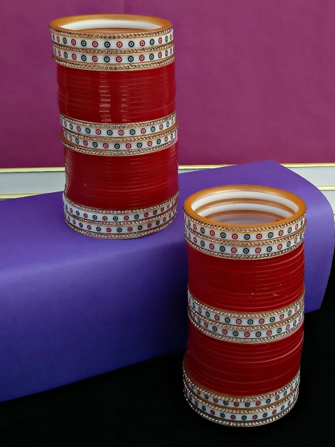 

LUCKY JEWELLERY Set Of 2 Red & Gold-Toned Punjabi Chura Bridal Wedding Bangles