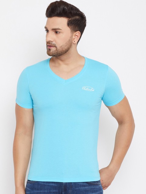 

Adobe Men Blue Solid V-Neck T-shirt
