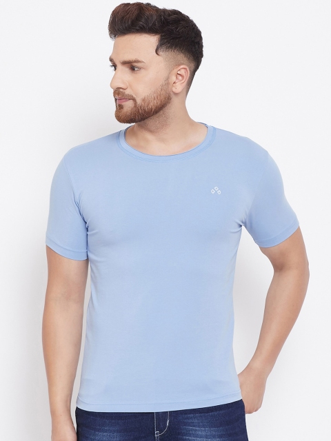 

ALIZA Men Blue Solid Round Neck T-shirt