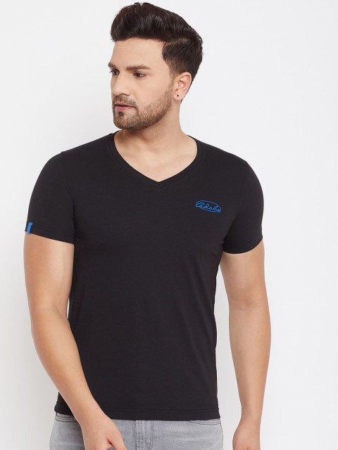 

Adobe Men Black Solid V-Neck T-shirt